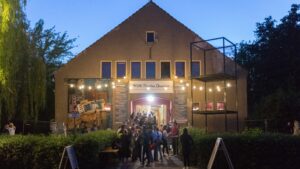 Mehr über den Artikel erfahren UND verbindet – 5 Jahre WUK Theater Quartier